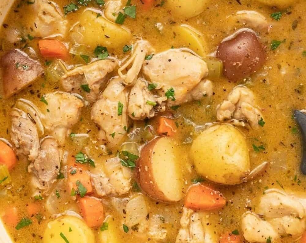 Best Homemade Fitness Chicken: Simple, Clean, Delish Dinners overview