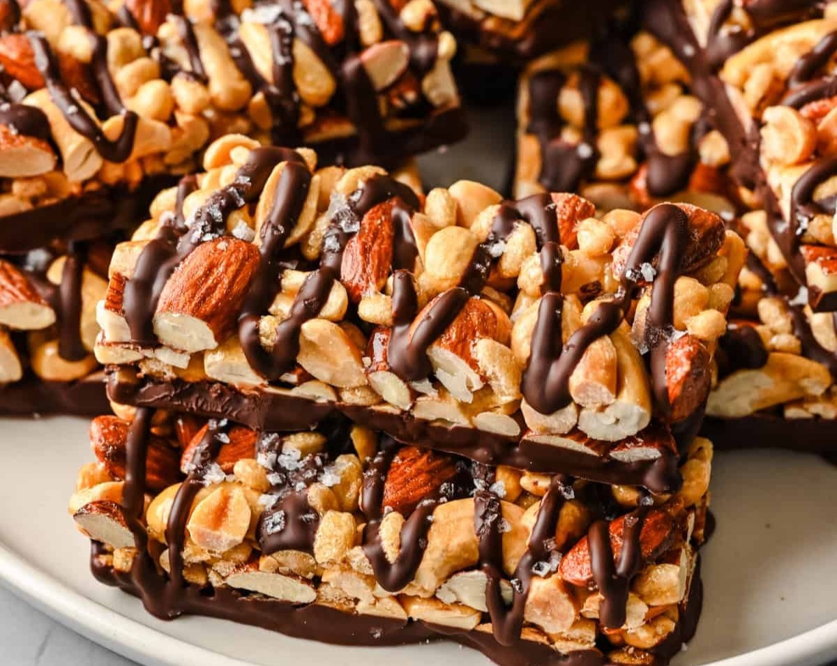 Delicious Homemade Dark Chocolate Sea Salt Nut Bars