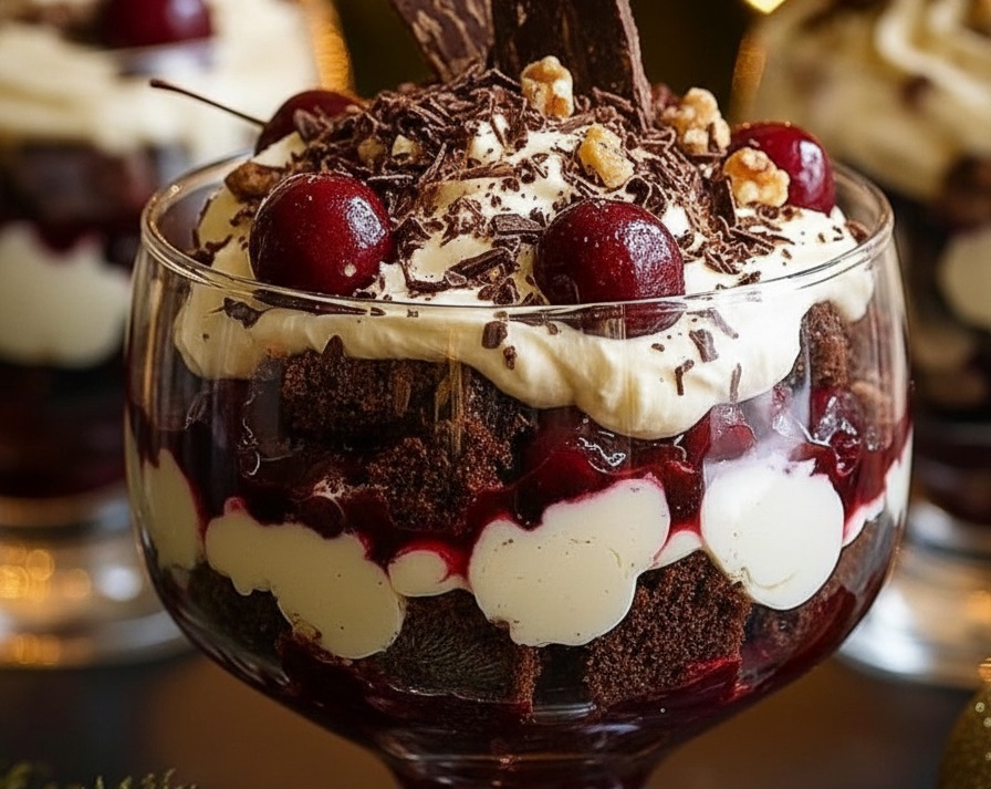 Easy Christmas Black Forest Trifle Best Holiday Dessert Sweet serving
