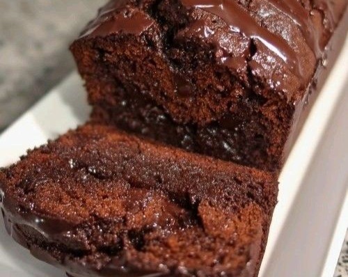 Hot Fudge Brownie Bread: Quick Delicious Fudge Dessert for Chocolate Lovers overview